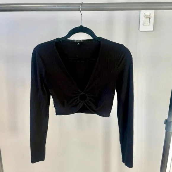 Dynamite Black Cut-Out Crop Top - Picture 2 of 4